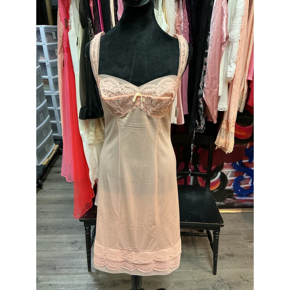 VINTAGE PEACH SLIP DRESS KAYSER 34